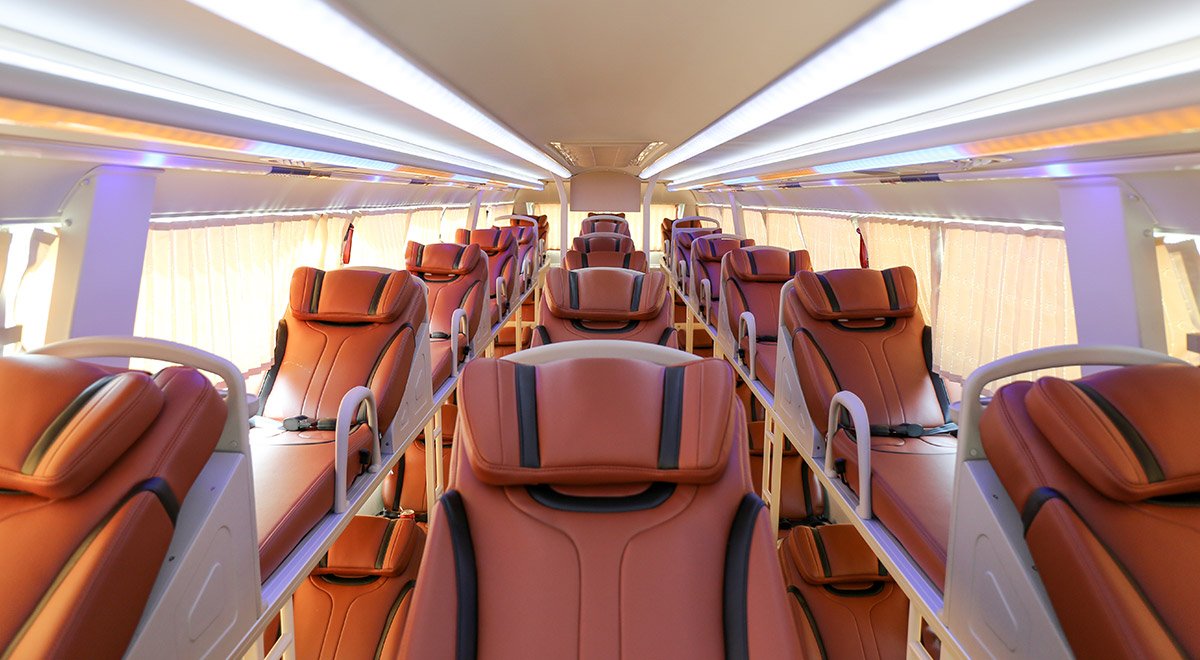 Xe bus H&agrave; Nội đi Oudomxay L&agrave;o